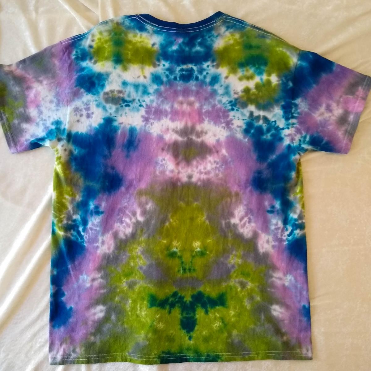 Mandala Tee - Adult Large picture