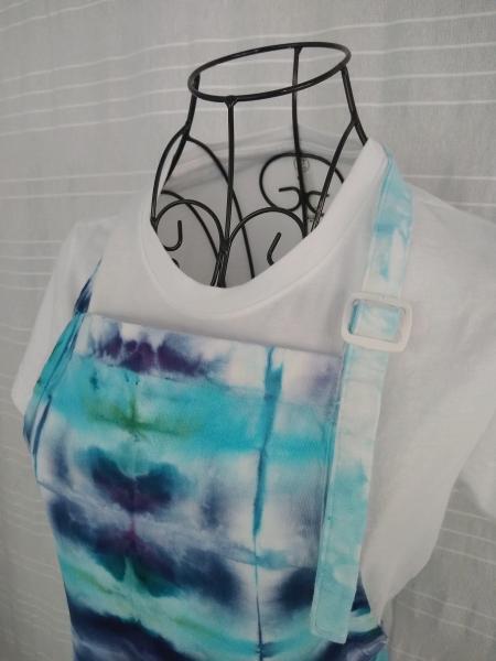 S/M Pocket Adjustable Apron ~ Coastal Blues picture