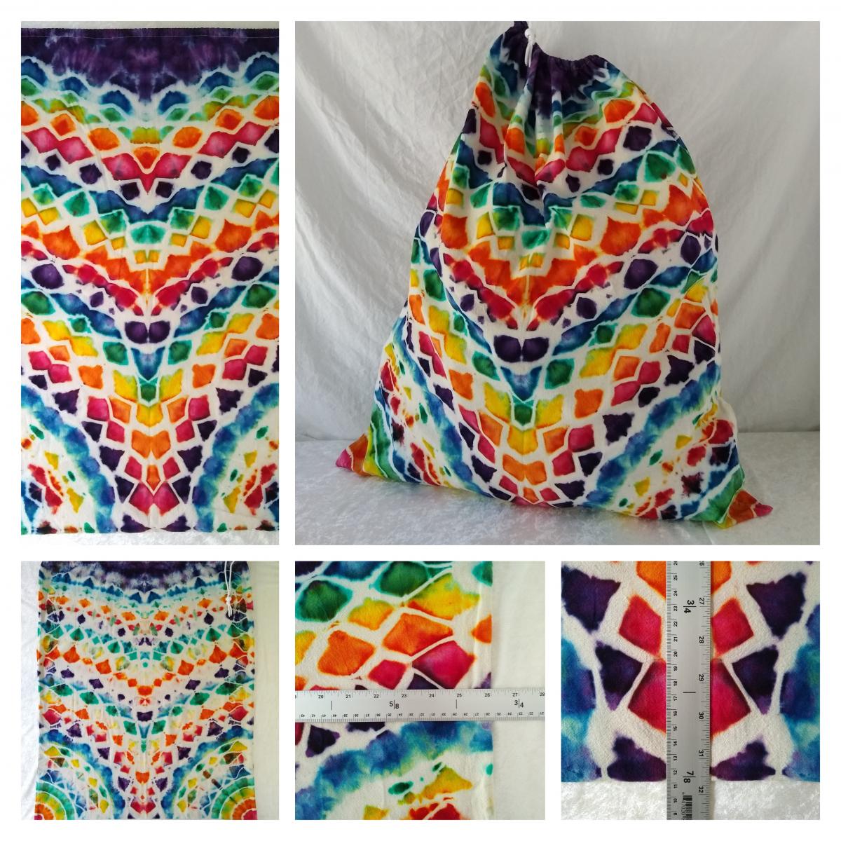 Rainbow Scales Drawstring Laundry Bag picture