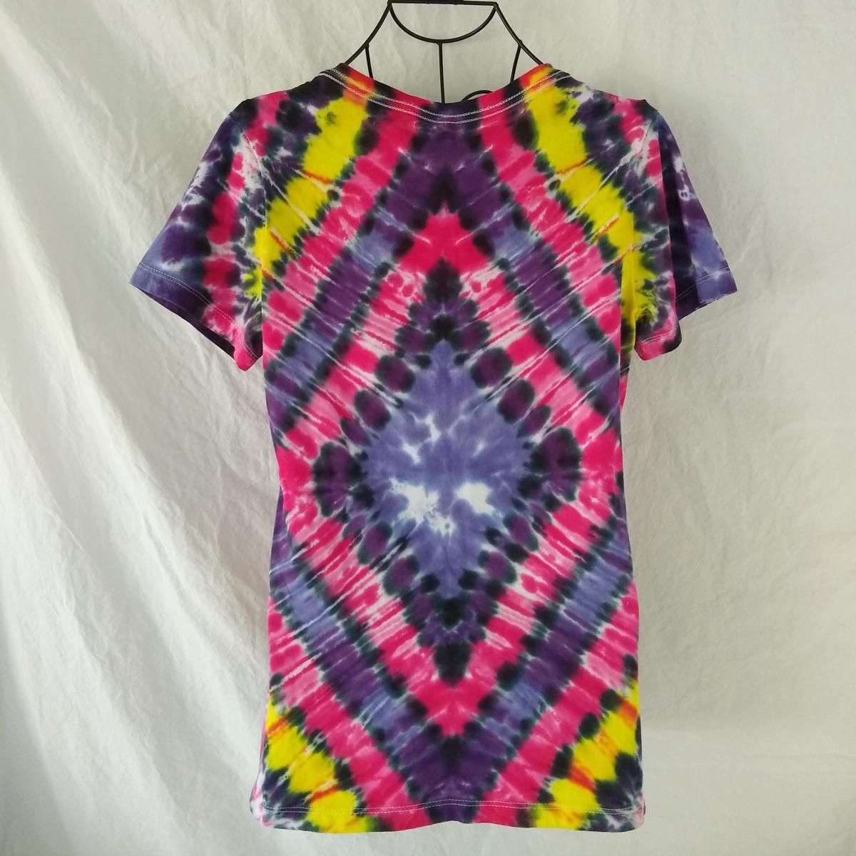 Diamond Deep-V Tee - Juniors XL picture