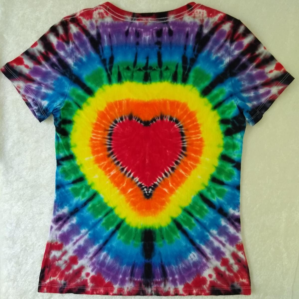 Rainbow Heart - Juniors 2XL picture