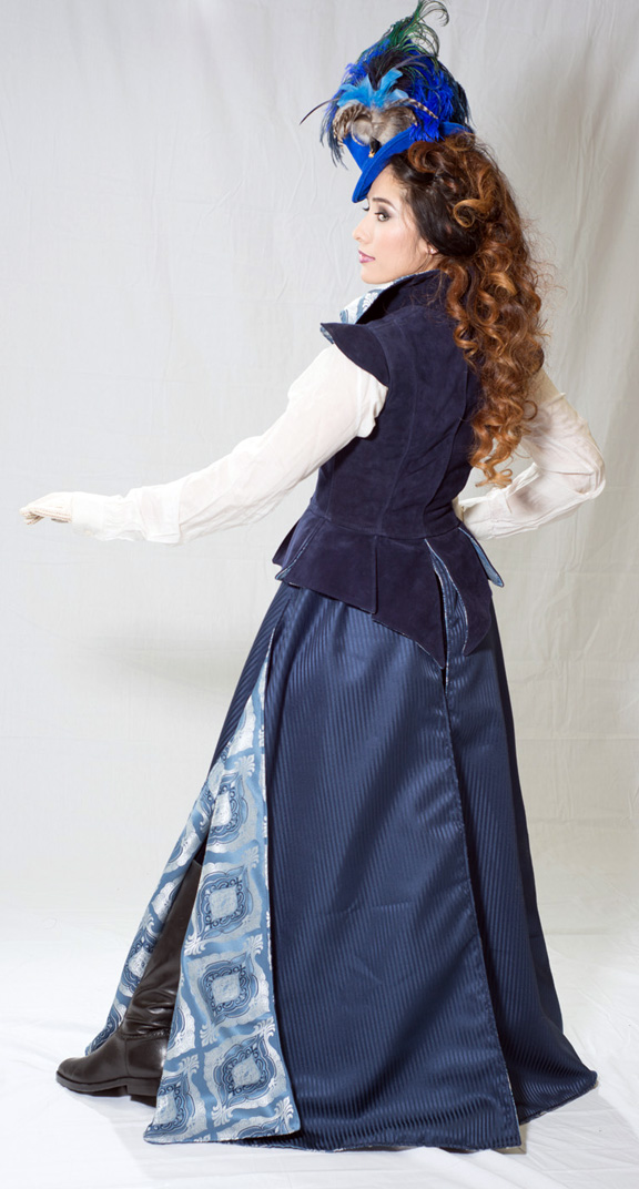 Ginnifer with Skirts picture