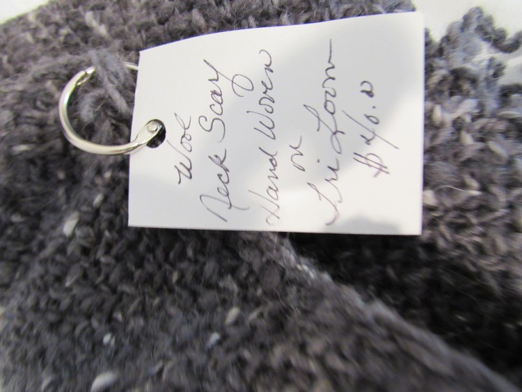 Grey Shawl (p-125) picture