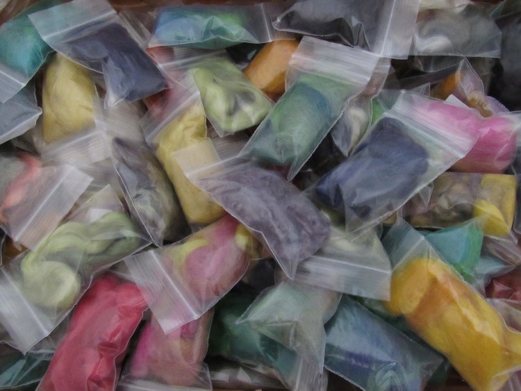 "Just a little bit" Assortment of 120 (p-99) picture