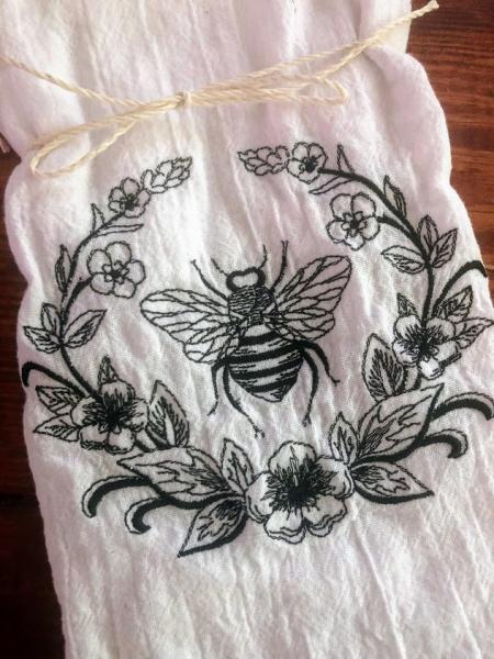 Flour Sack Towel- Bee picture