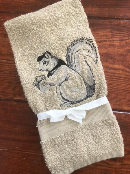 Hand towel - Squirrel picture