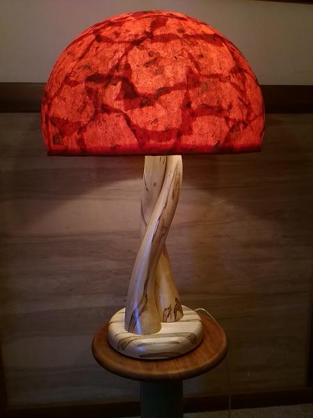Ambrosoia Maple Table Lamp