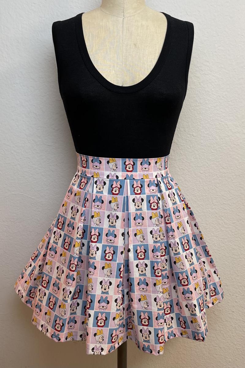 Hipster Minnie in Hoodie Skirt with POCKETS picture