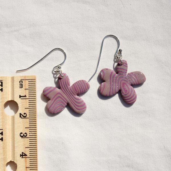 Flower Dangly Earrings picture