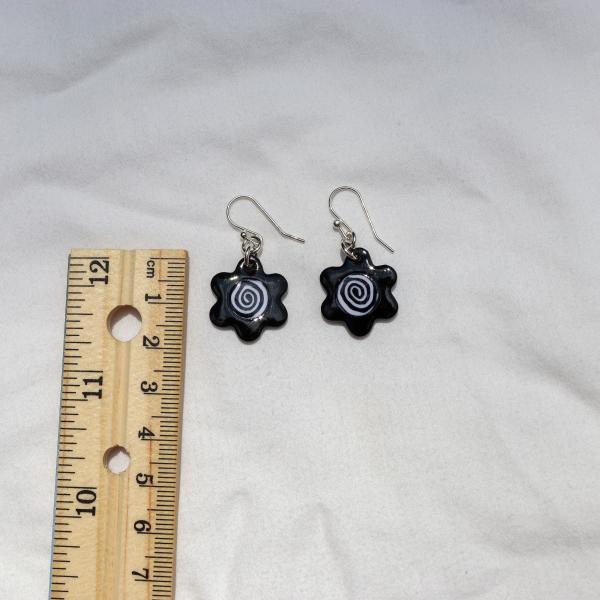 Swirly Flower Dangly Earrings picture