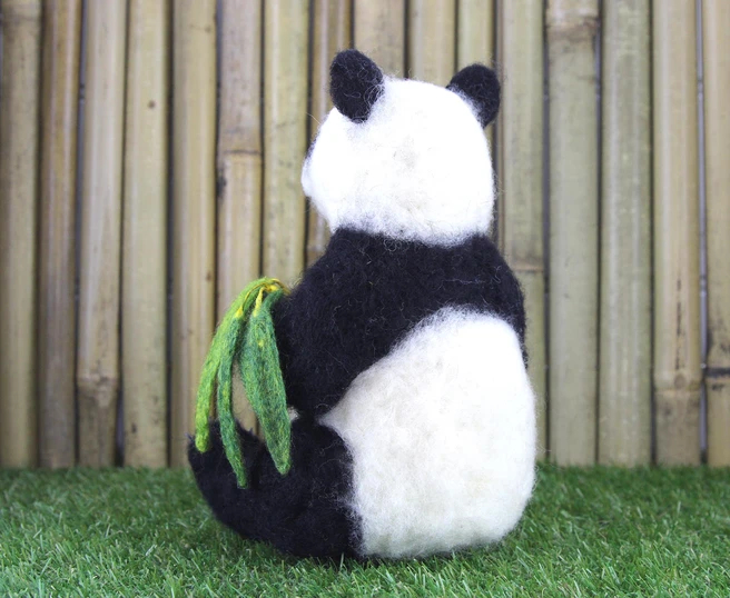 Pepe the Panda | Needle Felting Kit picture