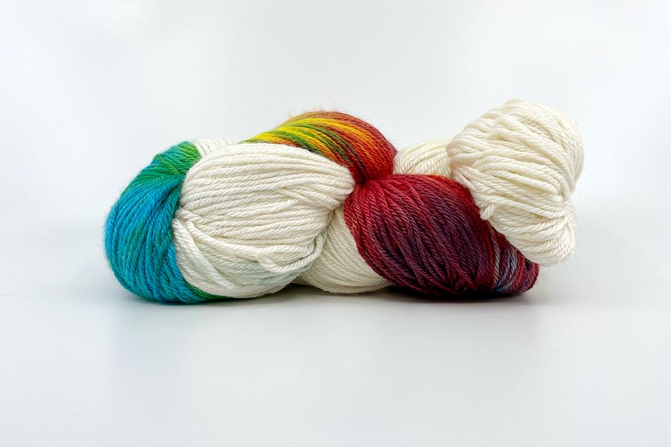 Newton Worsted Yarn picture