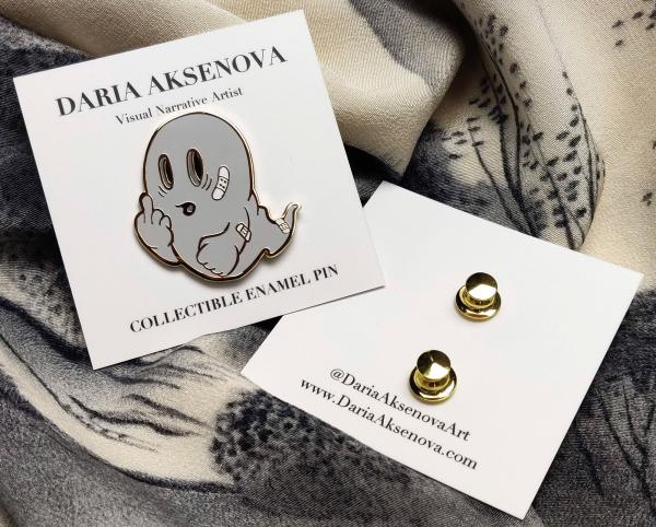 Ghost enamel pin (Cold Gray) picture