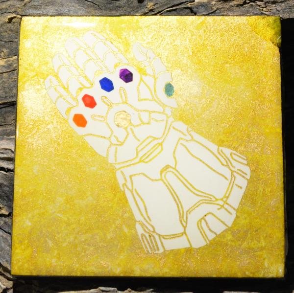 Infinity Gauntlet picture