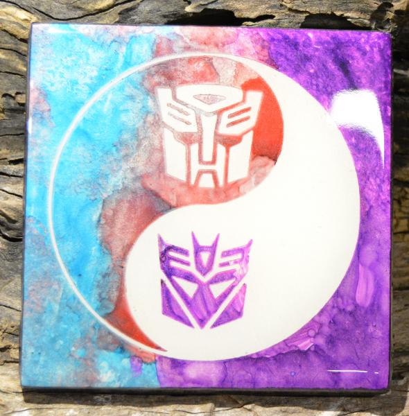 Autobot/Decepticons Ying Yang picture