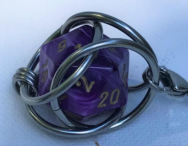 Removable D20 Necklace picture