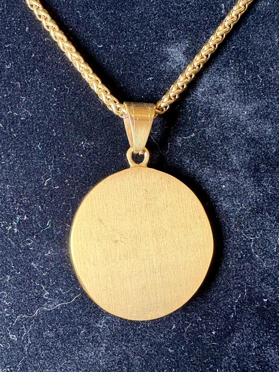 HZMAN Gold Tone Eye of Horus Pendent Necklace picture