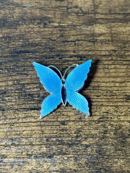 1960&rsquo;s Blue Brass Tone Butterfly Brooch
