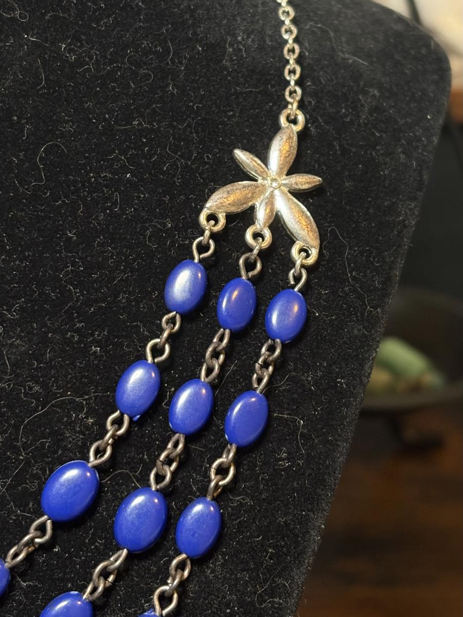 AVON Sliver Tone Muti Chain Navy Blue Necklace picture
