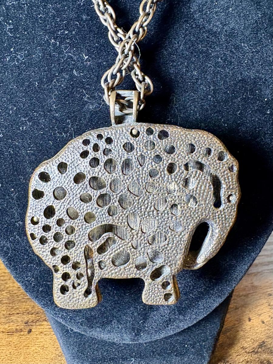 Bronze Tone Antique Elephant Pendent Necklace picture