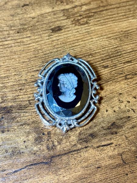Black Glass Intaglio Sliver Tone Glass Cameo Brooch