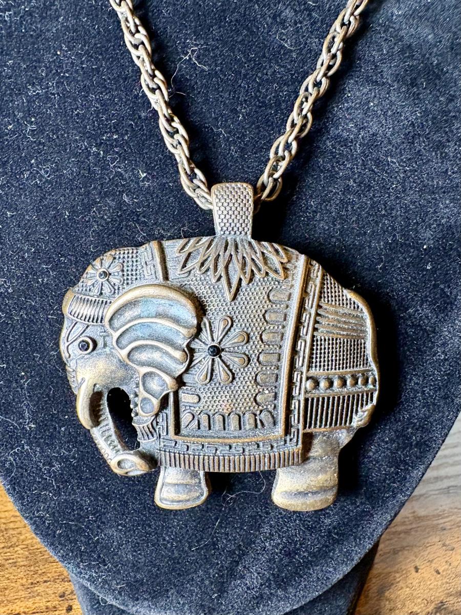 Bronze Tone Antique Elephant Pendent Necklace picture