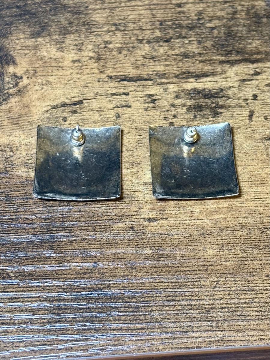Orange Resin Floral Square Earrings picture