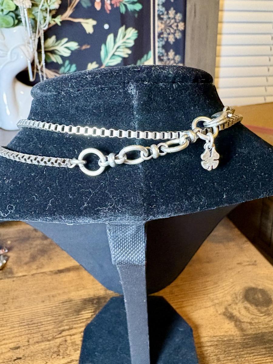 Lucky Brand Crystal Pendent Silver Tone Necklace picture