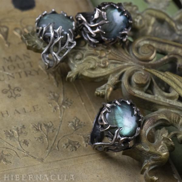 Enchanted Forest Ring - Labradorite picture