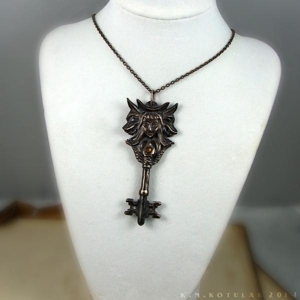 Hekate Key picture