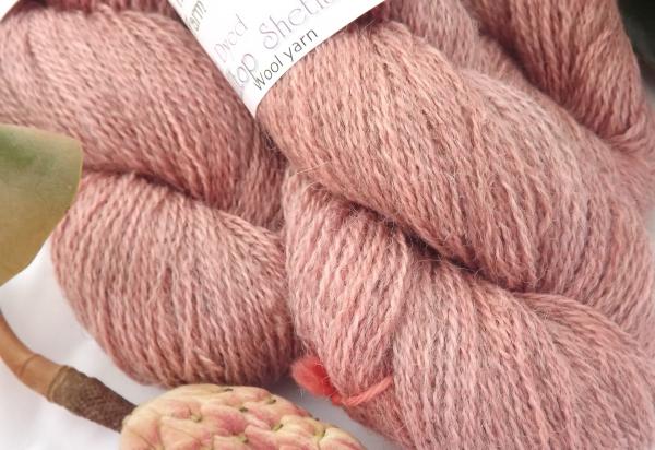Hilltop Shetland Fingering 200 or 400 YD Skein -Hand Dyed Shabby Chic Pink picture