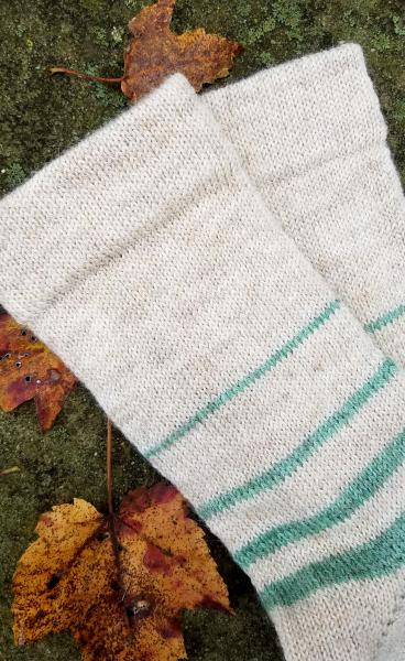 1910 Shepherd Socks-Ombre Fawn and Meadow-Women’s Size 6-8 picture