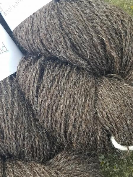 Hilltop Shetland Fingering 200 or 400 YD Skein -Natural Shaela picture