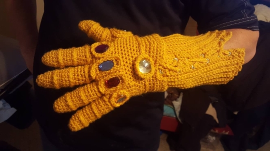 Infinity Gauntlet picture