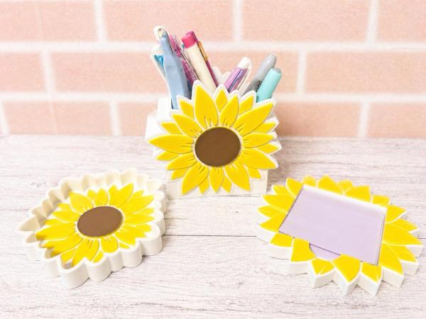 Sunflower Cute Desk Organizer Set | Pen Holder, Sticky Note Holder & Tray