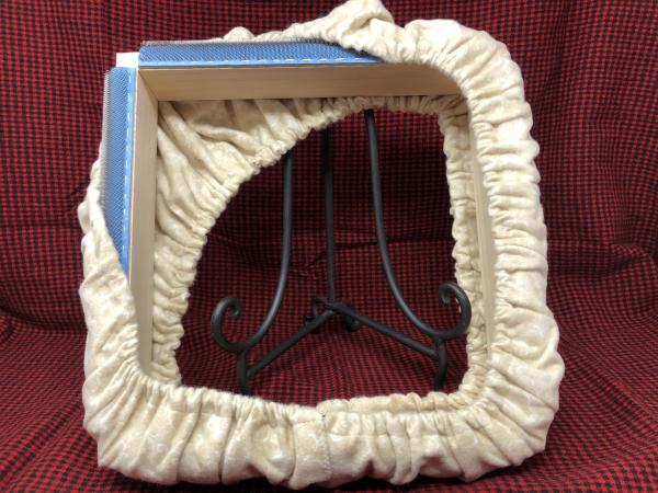 Wood Frame with Grippers