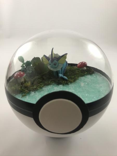 Vaporeon Large Water Pokeball Terrarium picture