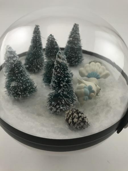 Sleeping Alolan Vulpix Ice Large Pokeball Terrarium picture