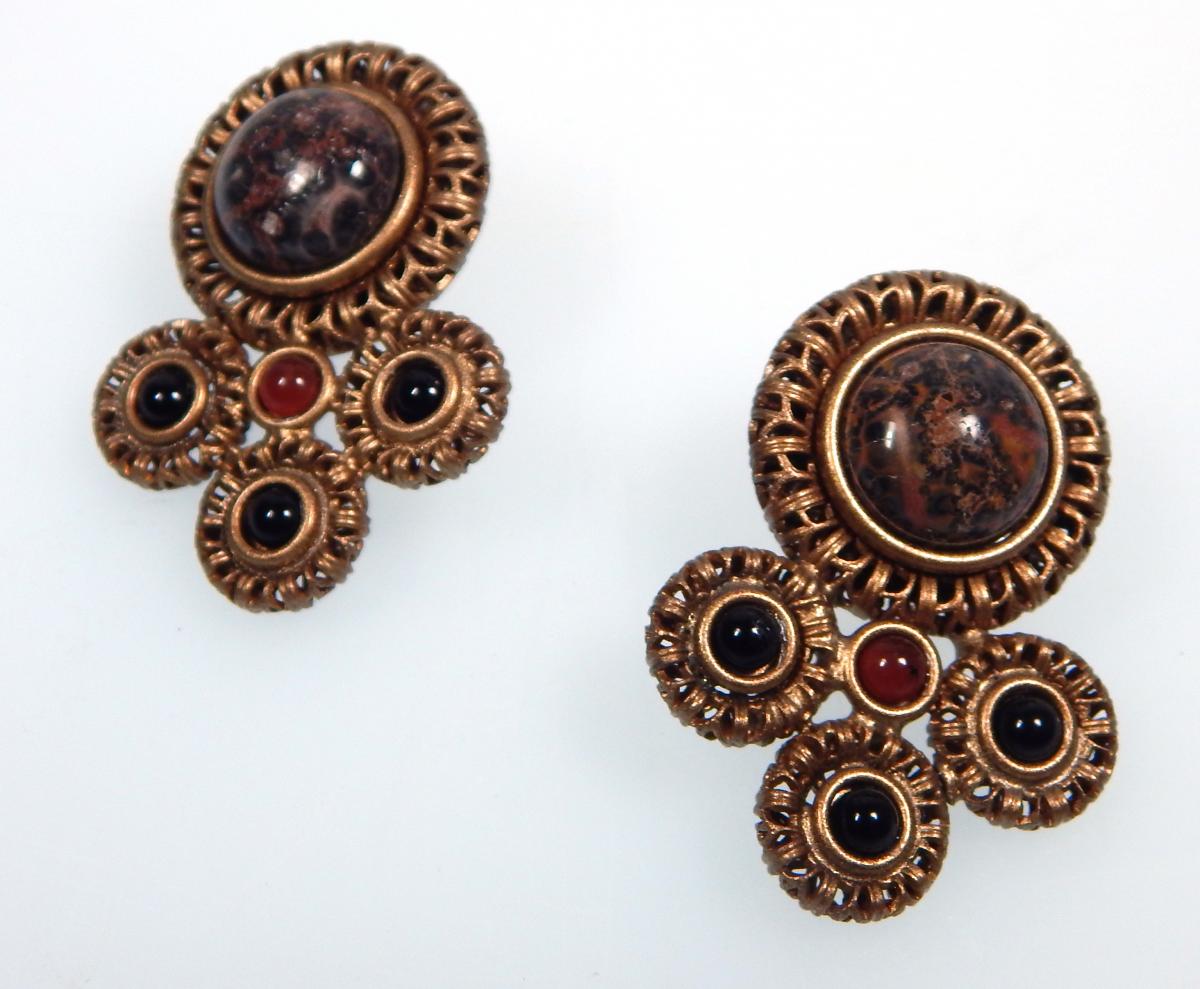 Grand Filigree and Stone Earring picture