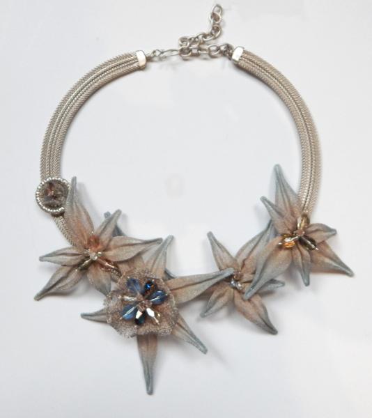 Star Flower Necklace i Silver with Blush and Sky picture