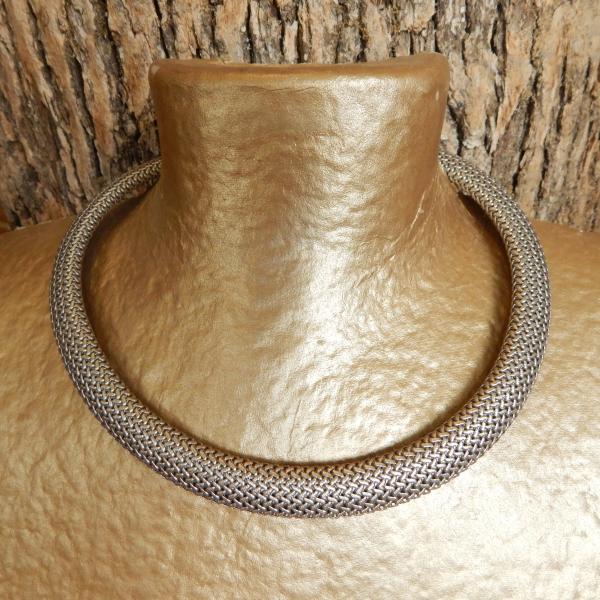 Basket Weave Metal Collar