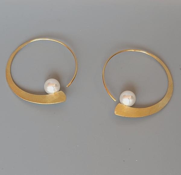 Gold and Pearl Spiral Hoops
