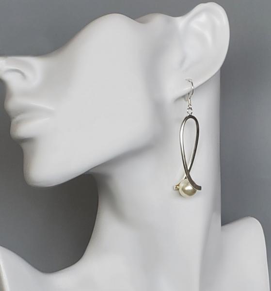 Swing Earrings picture