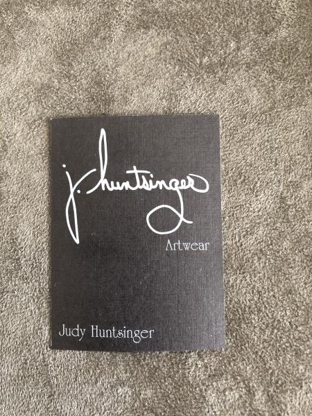 Jhuntsinger Artwear