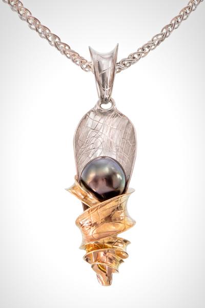 Tahitian Black Pearl Nested in 14k Gold picture