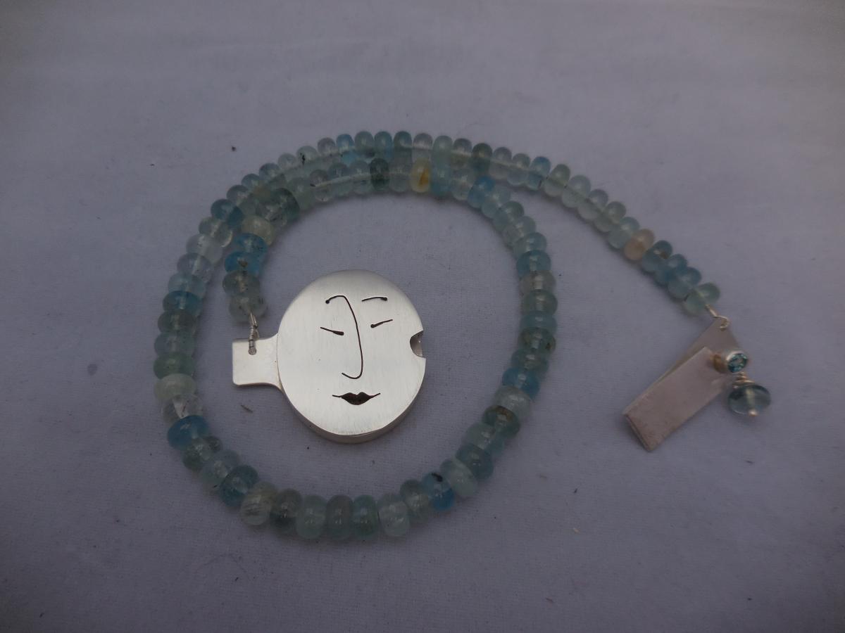 Unmentionables Face clasp in sterling silver with aquamarine LY N 3333 picture