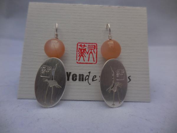Crane earring oval earring in sterling silver with peach moonstone LY E 7721 picture