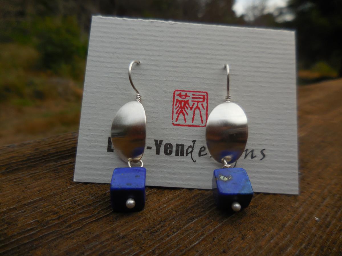 Sterling silver oval domes with lapis square beads LY E 7722 picture