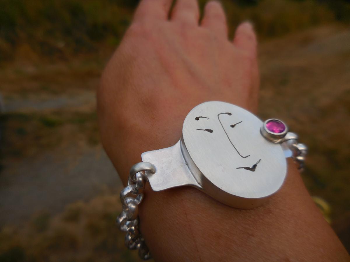 Unmentionables face clasp bracelet sterling silver & tourmaline LY B 1870 picture