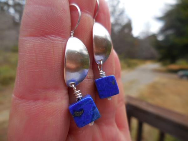 Sterling silver oval domes with lapis square beads LY E 7722 picture